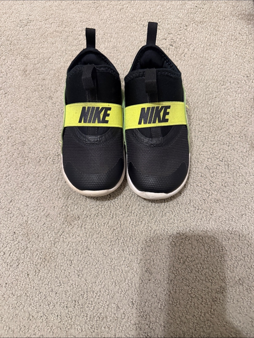 Nike kids flex runner